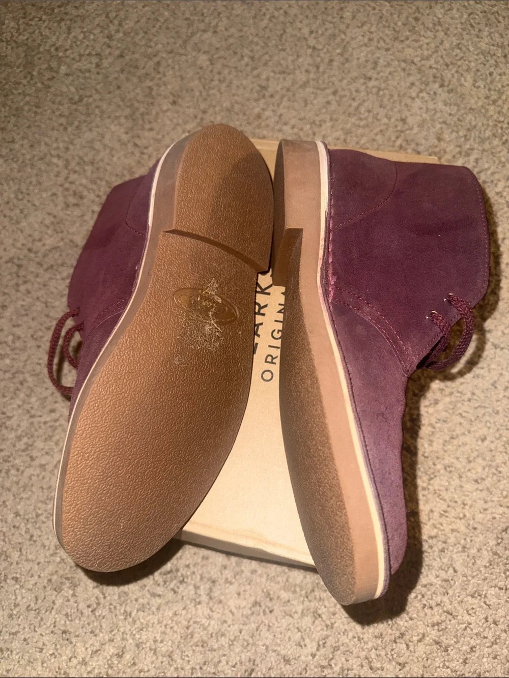 Clarks Plum Suede Desert Chukka Boots Size 7